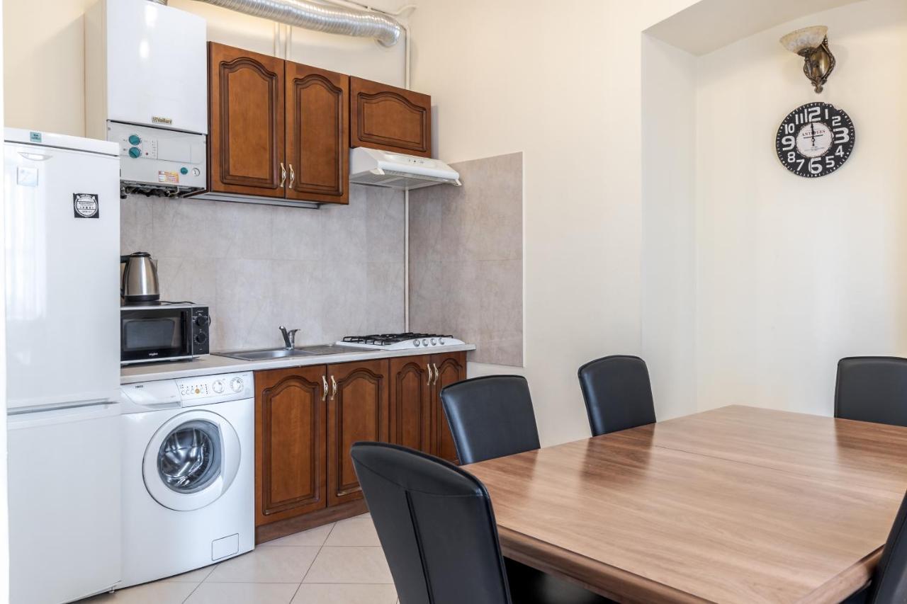 Fedorova Apartment Lviv Exterior photo